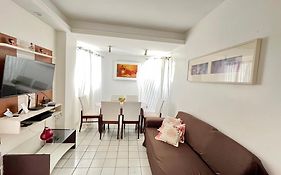 Apartamento na Ponta Verde, menos de 3 min da orla